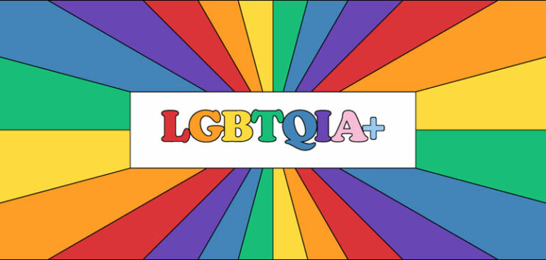 Eine bunte Regenbogenflagge mit dem Akronym „LGBTQIA+“ in der Mitte, als Symbol für die LGBTQIA+-Community und den Pride Month.